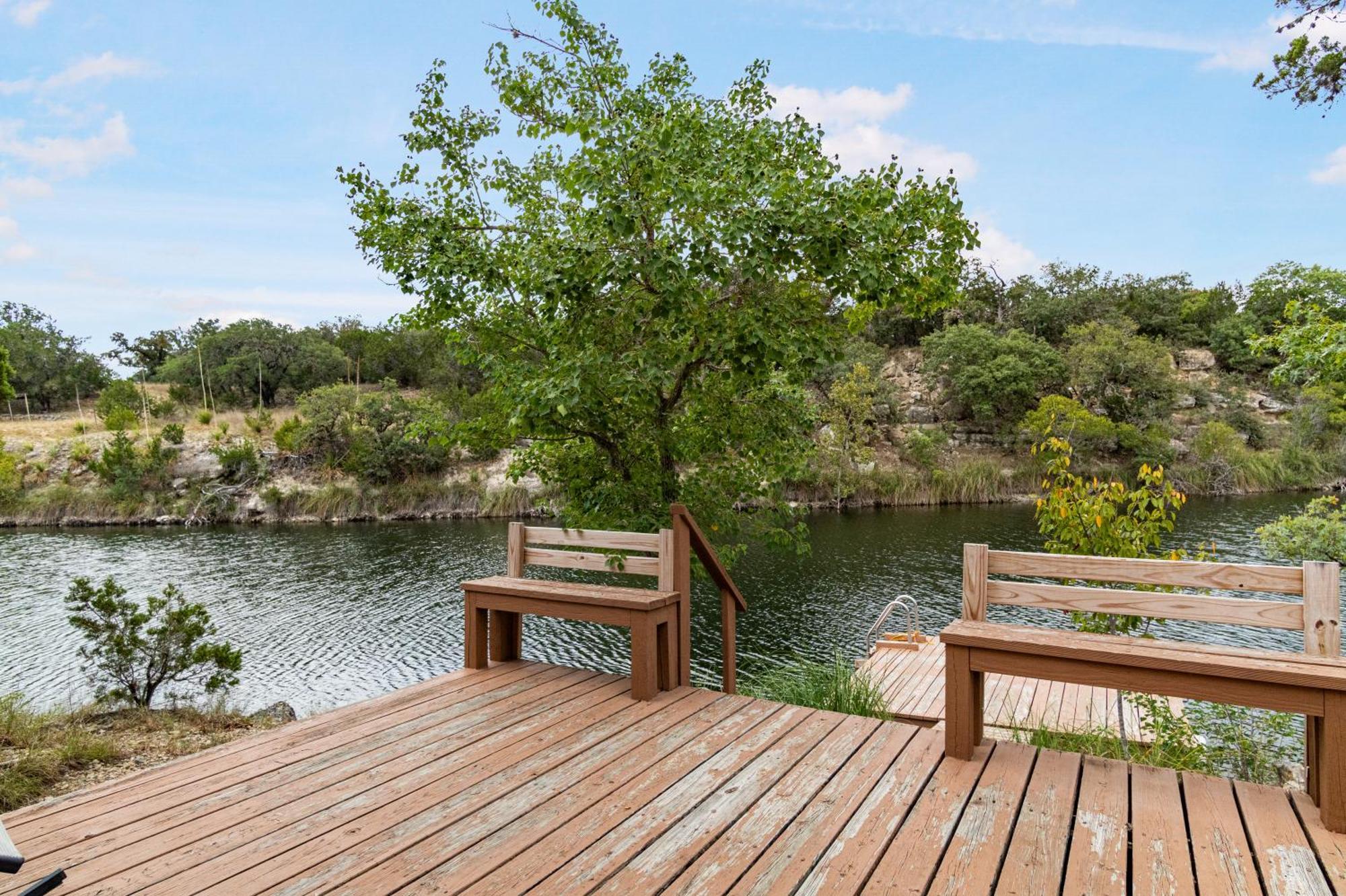 Hondo Creek Hideaway Hotel Tarpley Exterior photo